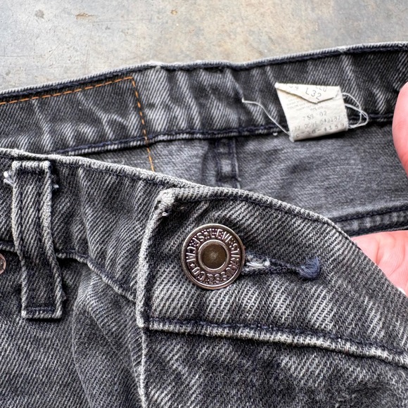 Vintage Levis 550 Orange Tab Relaxed Fit Tapered Leg Black Jeans Mens 34x32 90s - Picture 5 of 7